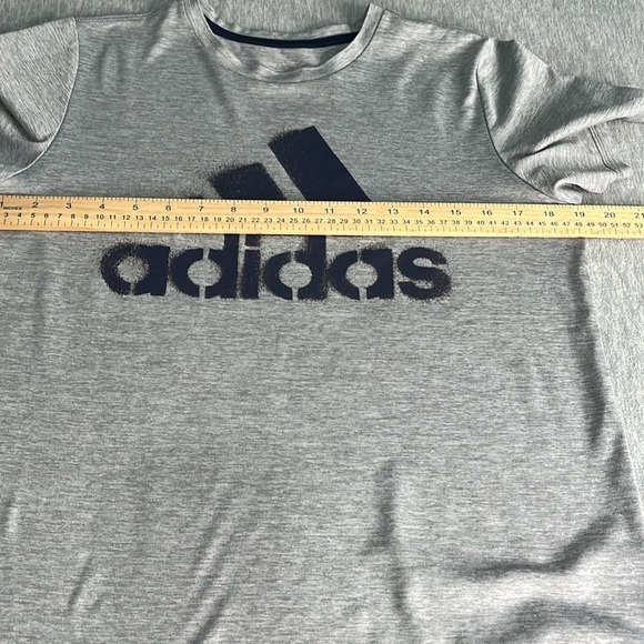 Adidas Men's Gray T-Shirt - Picture 6 of 6